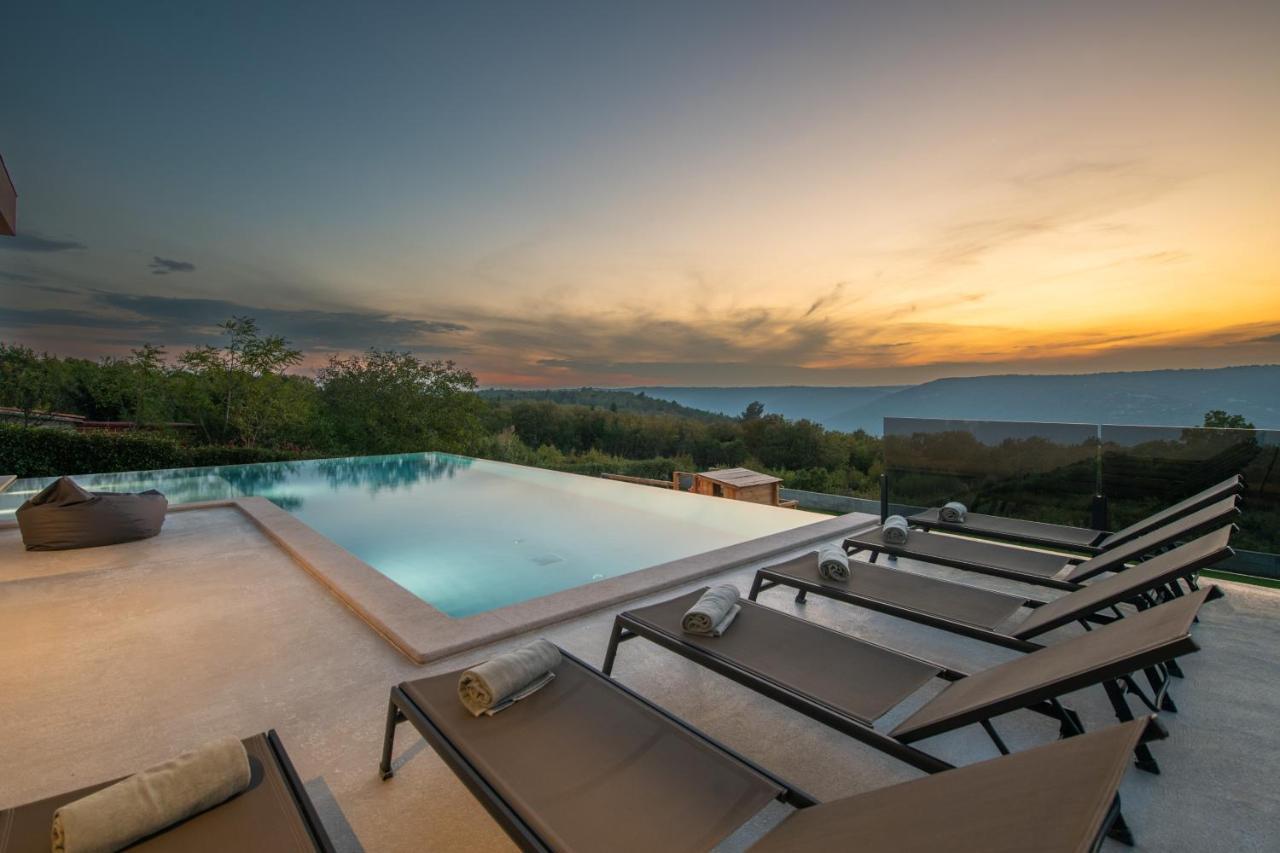 Villa Memory Rasa Exterior photo